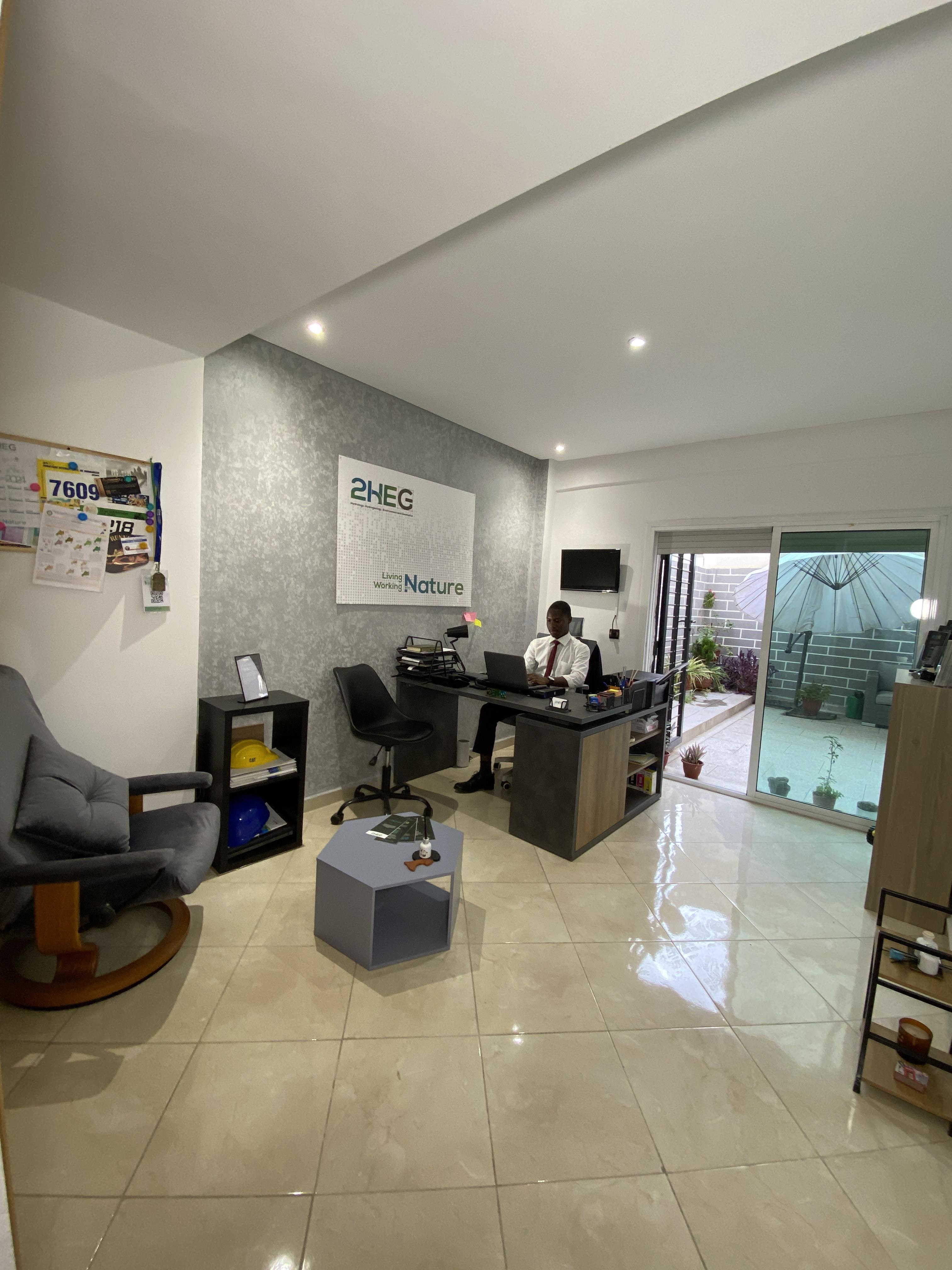 🏢 ESPACES BUREAUX – BUREAUX PRIVÉS